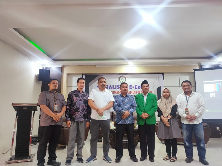 HES Fasya IAIN Palopo Sukses Gelar Seminar e-court bersama Alumni dan Mahasiswa